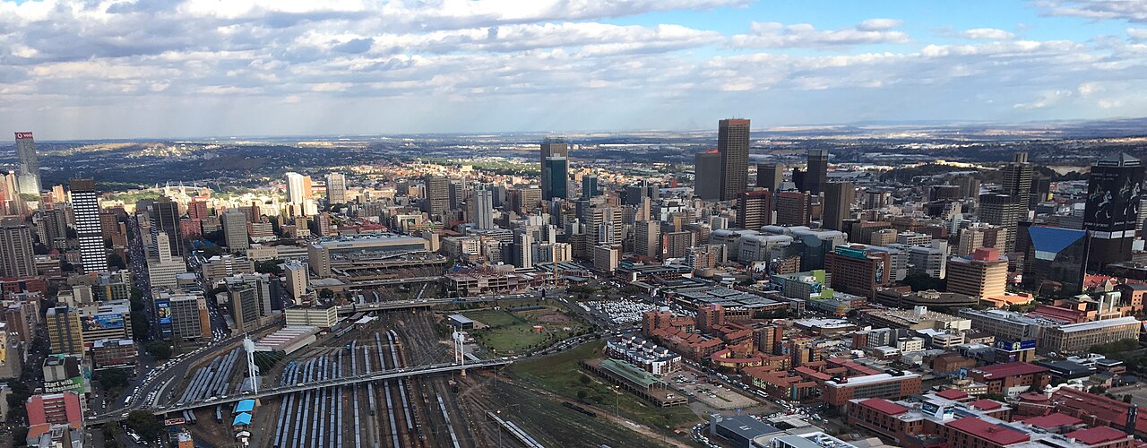 Joburg's Deepening Woes: Service Failure & Election Battle Looms